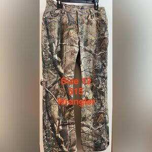 Wrangler Forest Camouflage Pants